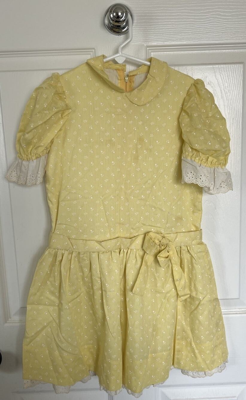 Vintage 80s Yellow Drop Waist Dress Eyelet Lace Puff Sleeve Handmade Girls 5 6